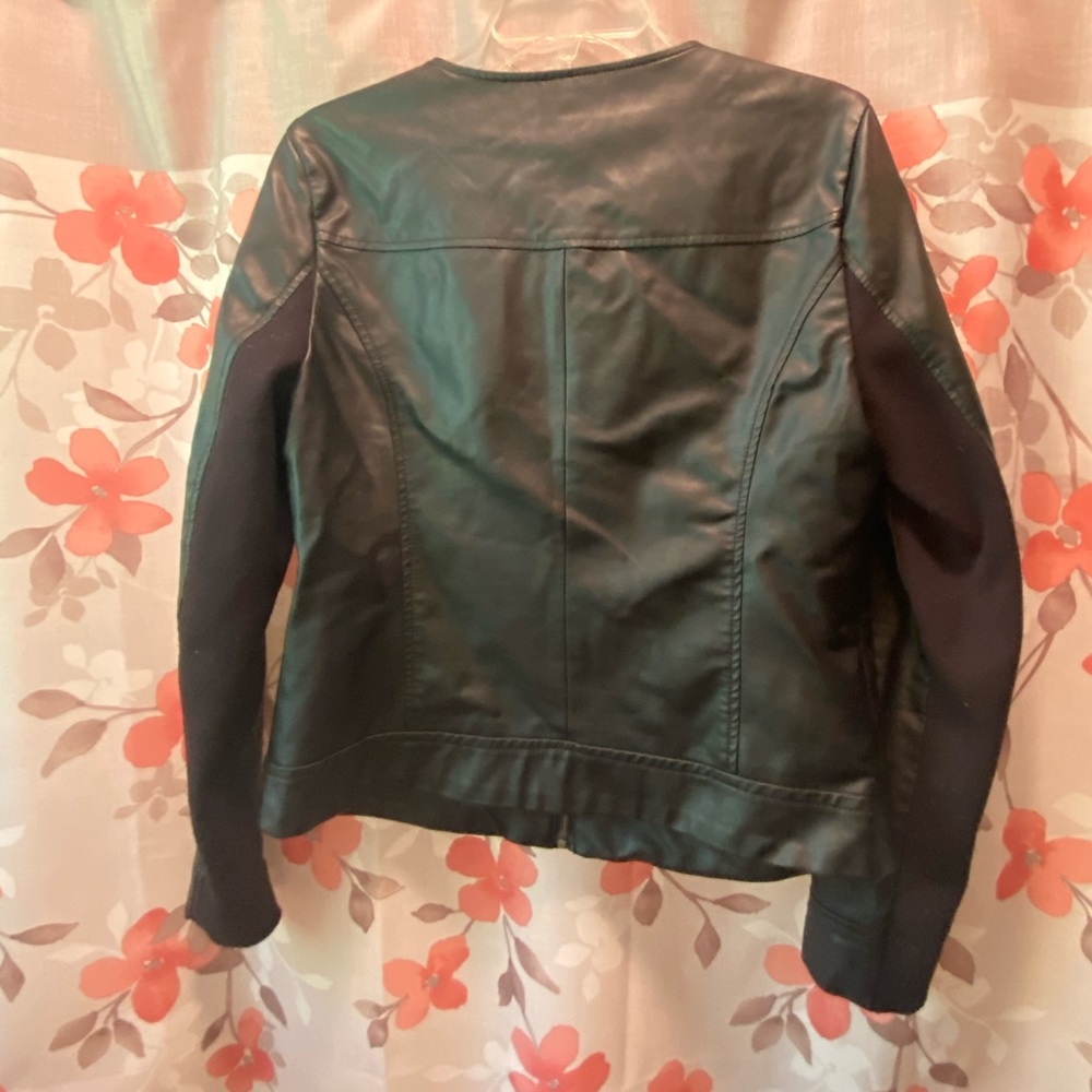 Jacket - Picture 2 of 3